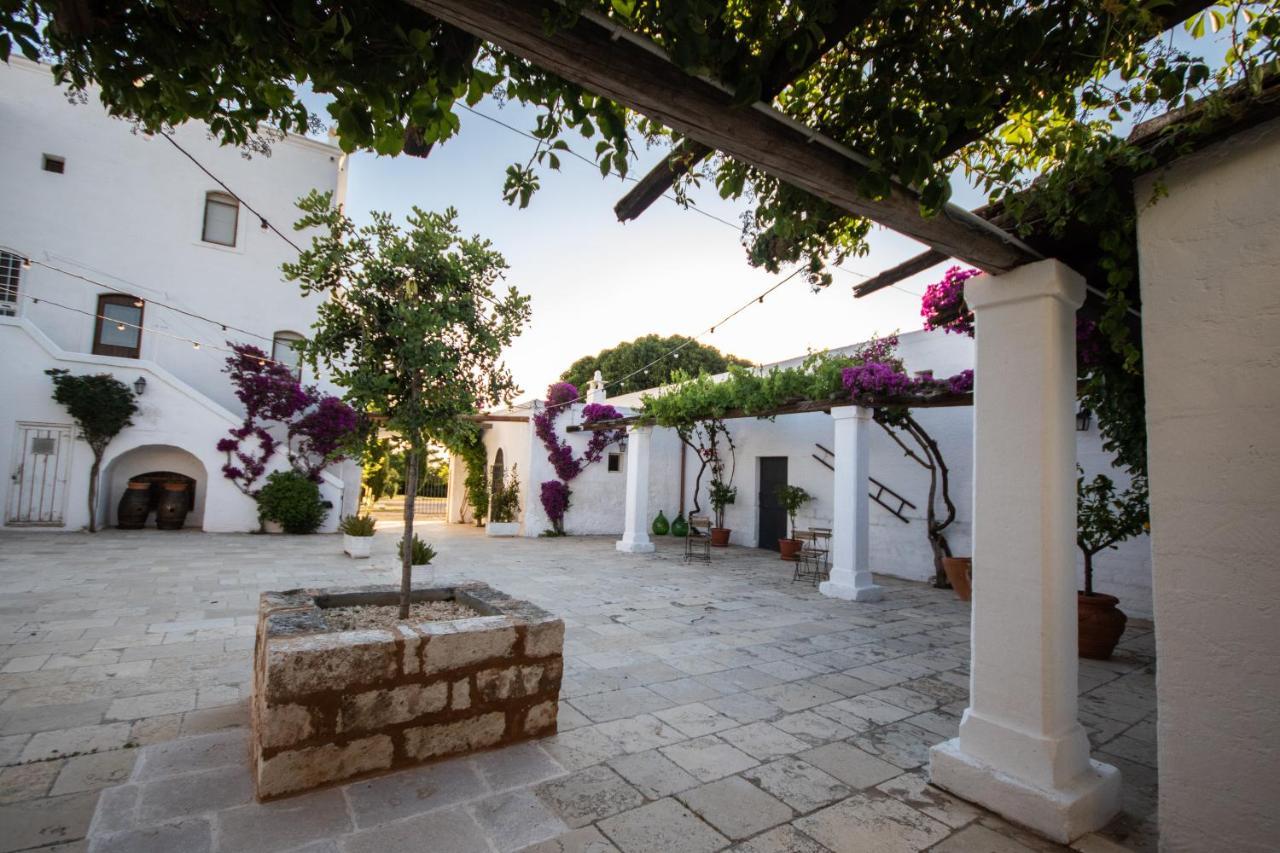 Masseria Parco Di Castro Montalbano  Buitenkant foto