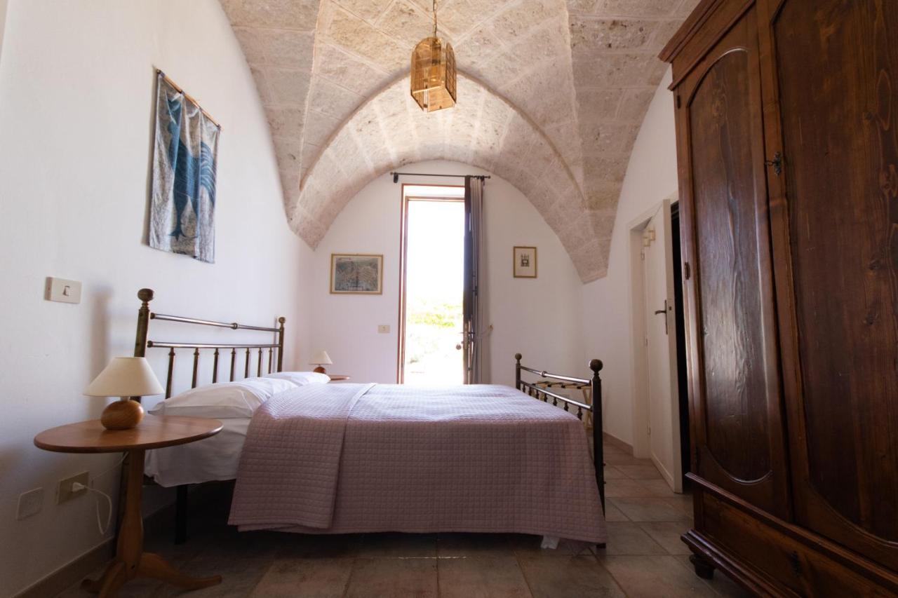 Masseria Parco Di Castro Montalbano  Buitenkant foto