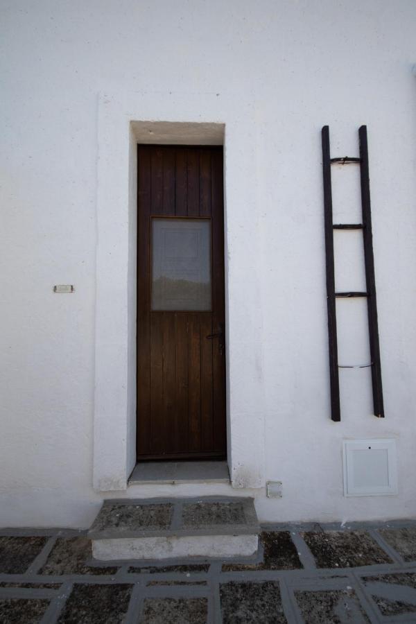 Masseria Parco Di Castro Montalbano  Buitenkant foto