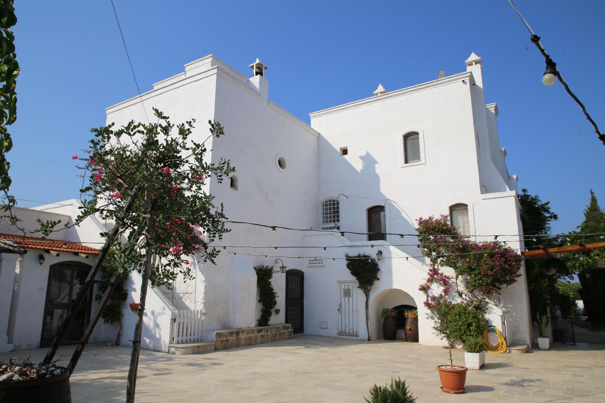 Masseria Parco Di Castro Montalbano  Buitenkant foto